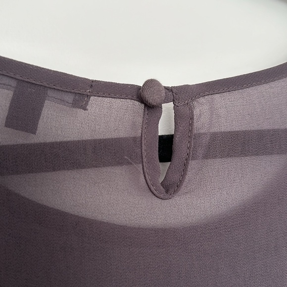 GAP Grey cap sleeve top size XS - Picture 4 of 4